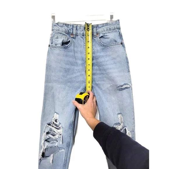 Zara Distressed Light Wash Mom Jeans Womens Size 0 Acid Washed Tapered Leg Denim - Picture 4 of 8